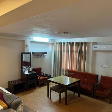 Hotel Silver Jubilee 加德满都 外观 照片